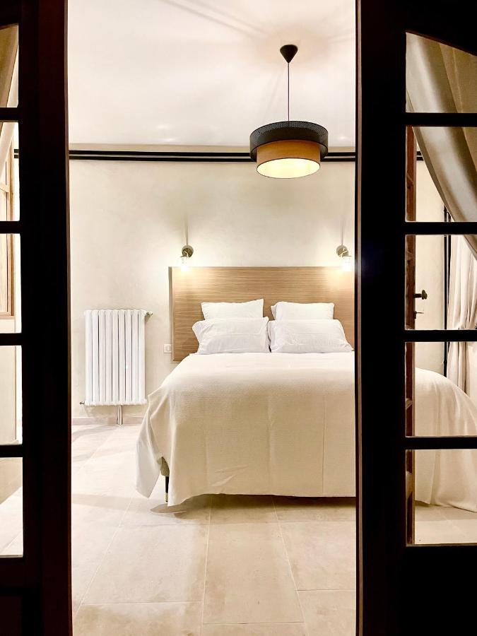 Bed and Breakfast Mas de Kyoto Nîmes-Uzès Dions Esterno foto